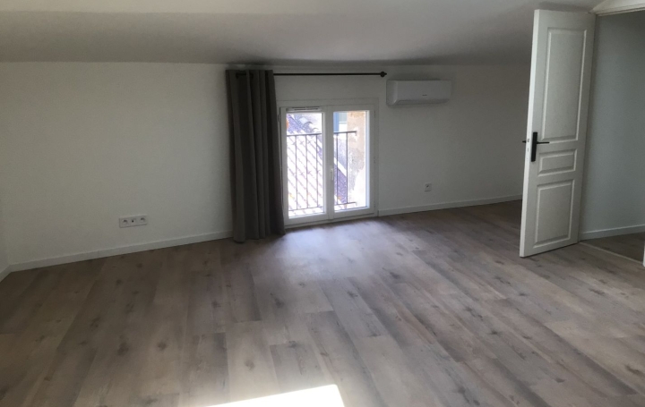 Maison de village LE POUGET (34230)  89 m2 788 € 