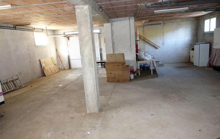 Villa GIGNAC (34150)  114 m2 399 000 € 