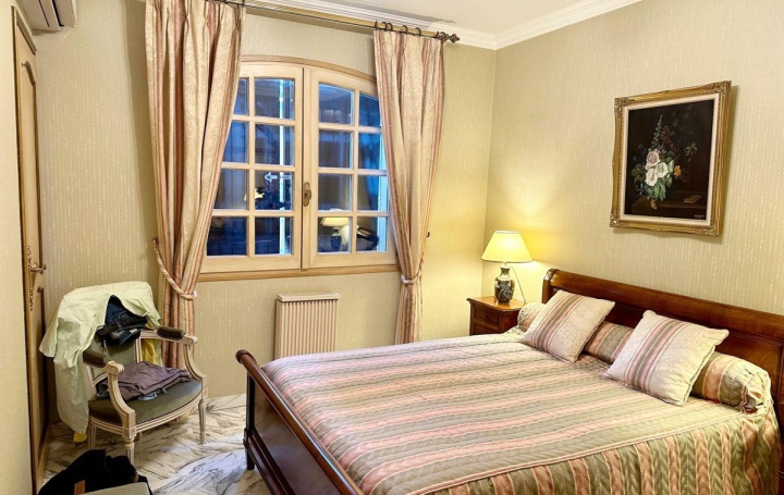 Villa GIGNAC (34150)  139 m2 676 000 € 