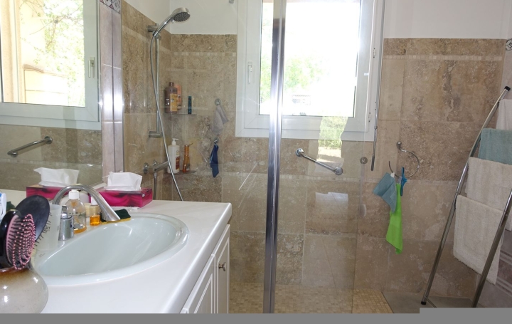 Villa SAINT-BAUZILLE-DE-LA-SYLVE (34230)  151 m2 426 400 € 