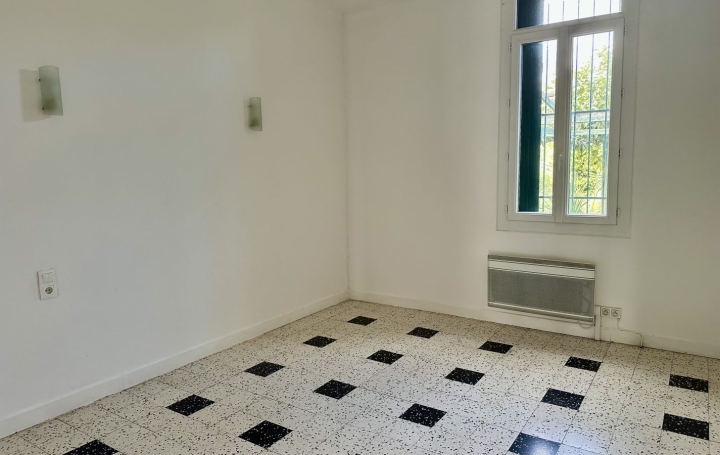 Maison VALROS (34290)  100 m2 273 000 € 