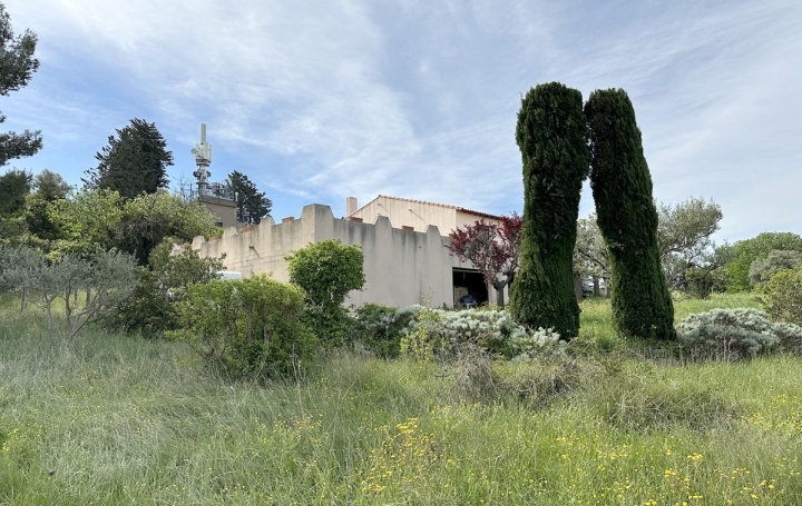 Villa GIGNAC (34150)  160 m2 624 000 € 