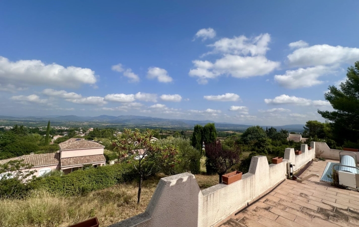 Villa GIGNAC (34150)  160 m2 624 000 € 