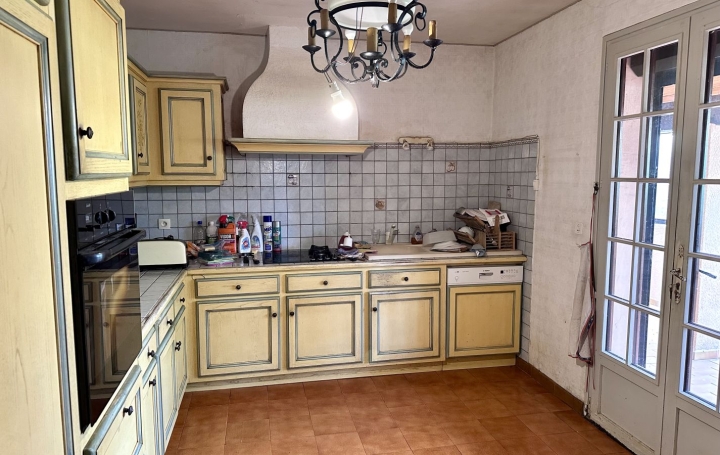 Villa GIGNAC (34150)  160 m2 624 000 € 