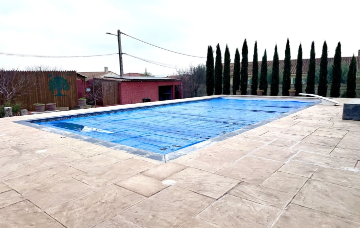 Villa SAINT-JEAN-DE-FOS (34150)  224 m2 585 000 € 