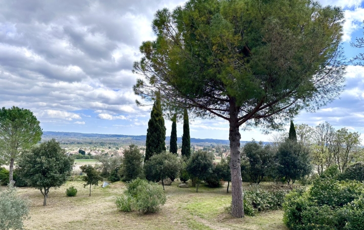 Propriété PAULHAN (34230)  83 m2 590 000 € 