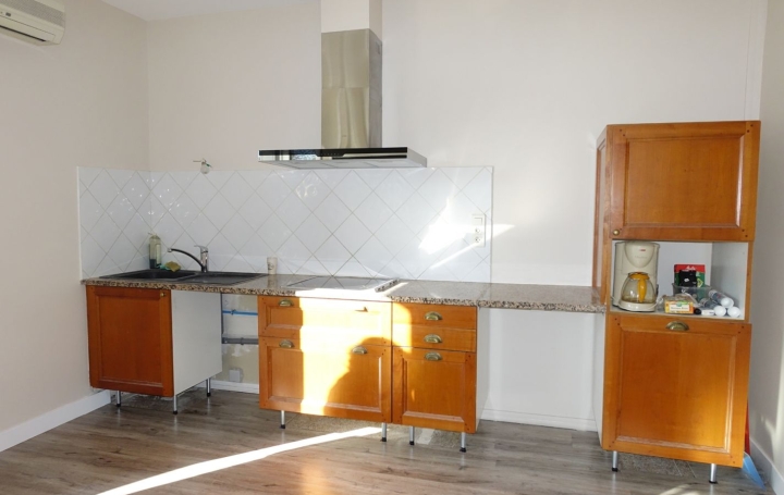 Maison de ville GIGNAC (34150)  100 m2 395 000 € 