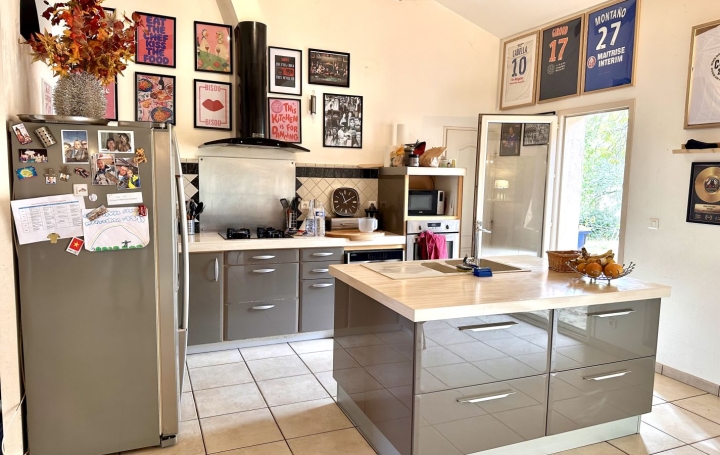 Villa LE BOSC (34700)  146 m2 285 000 € 