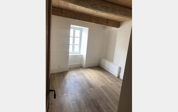 3 Pièces AUBENAS (07200)  60 m2 125 000 € 