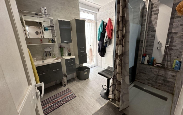 Maison de ville VALS-LES-BAINS (07600)  80 m2 178 500 € 