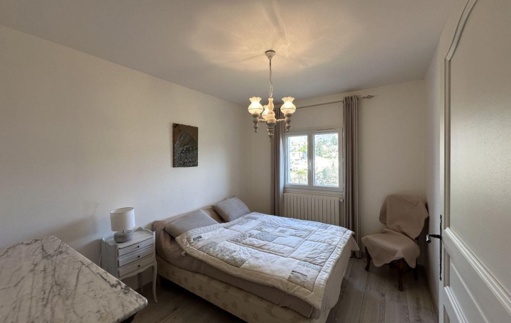 Maison ANTRAIGUES-SUR-VOLANE (07530)  120 m2 280 000 € 