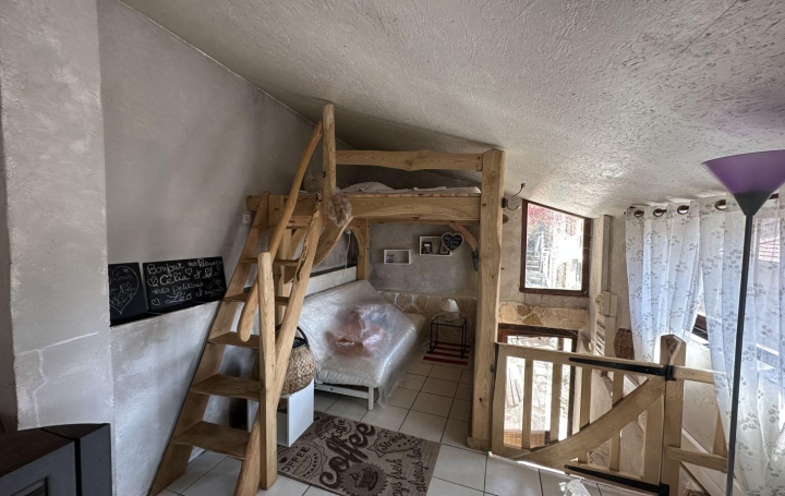 Maison AIZAC (07530)  38 m2 69 000 € 