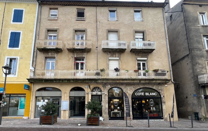 3 Pièces AUBENAS (07200)  114 m2 99 000 € 