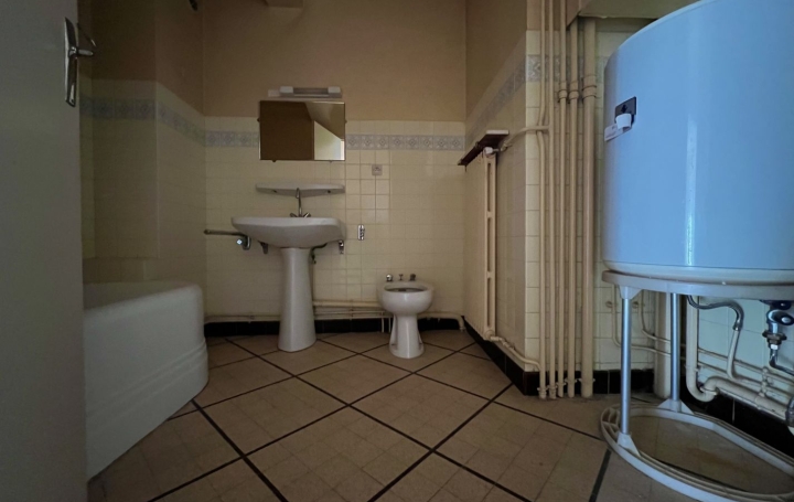 4 Pièces AUBENAS (07200)  93 m2 129 000 € 