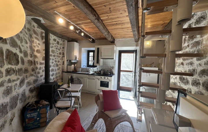 Maison GENESTELLE (07530)  115 m2 199 000 € 