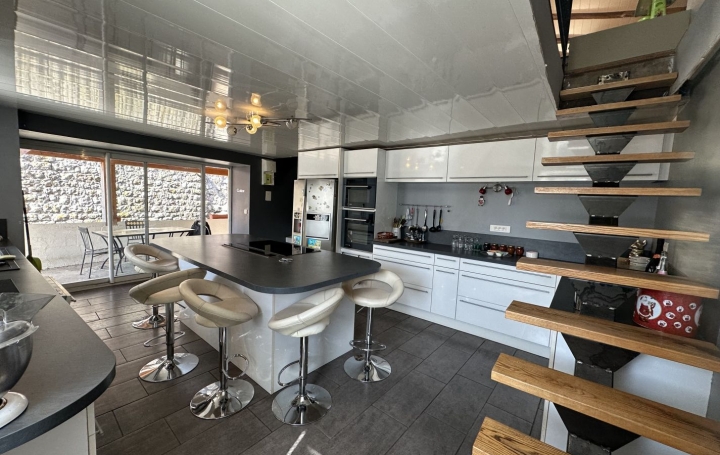 Maison LABASTIDE-SUR-BESORGUES (07600)  117 m2 203 000 € 