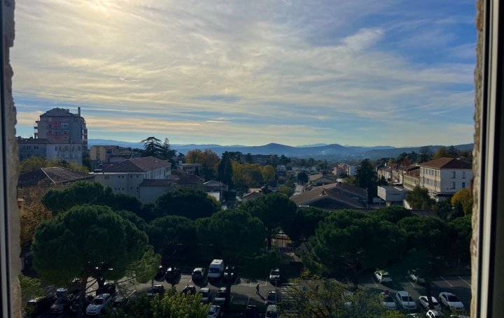 3 Pièces AUBENAS (07200)  120 m2 115 000 € 