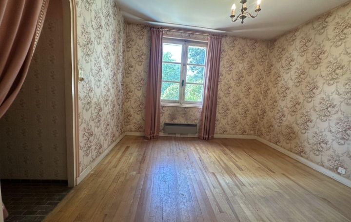 Maison AUBENAS (07200)  140 m2 285 000 € 