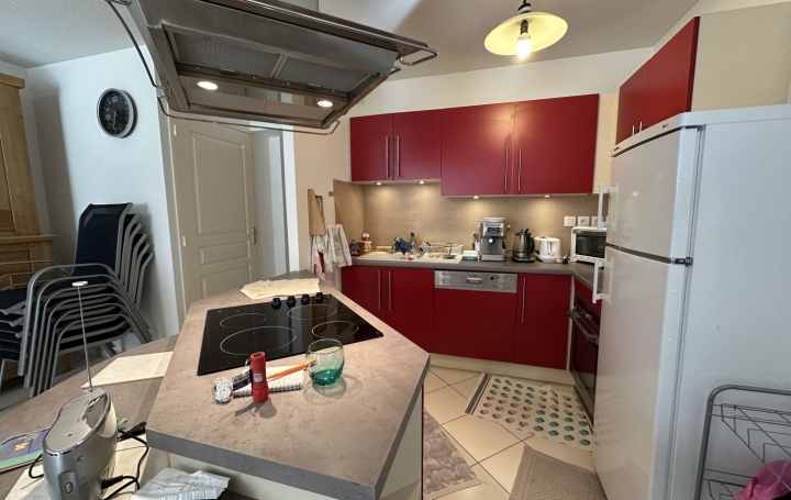 3 Pièces VALS-LES-BAINS (07600)  71 m2 220 000 € 