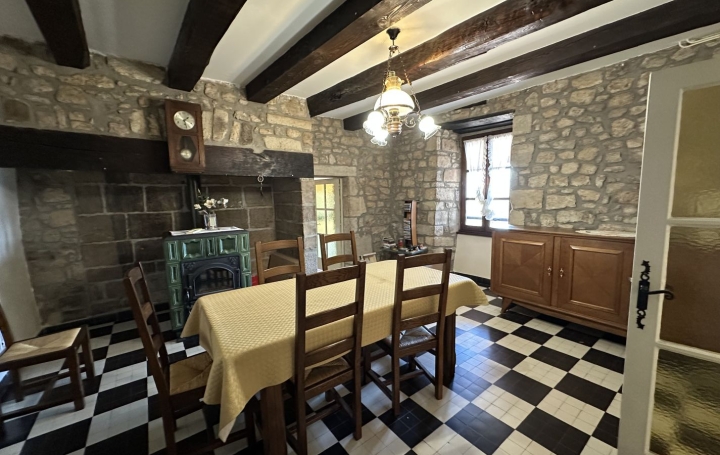 Maison SAINT-ANDEOL-DE-VALS (07600)  235 m2 367 500 € 