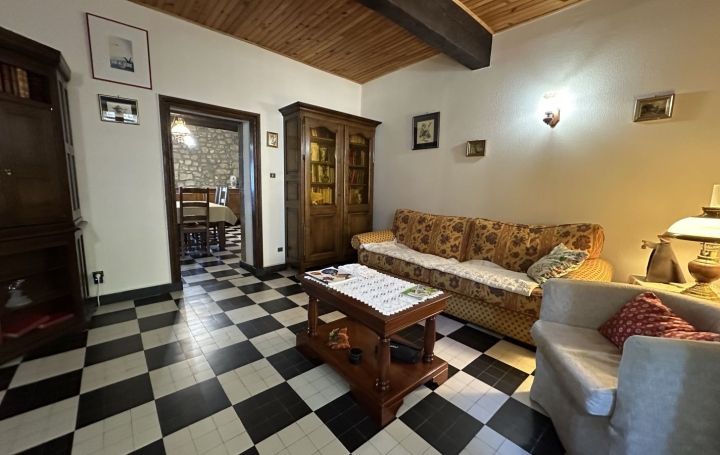 Maison SAINT-ANDEOL-DE-VALS (07600)  235 m2 367 500 € 