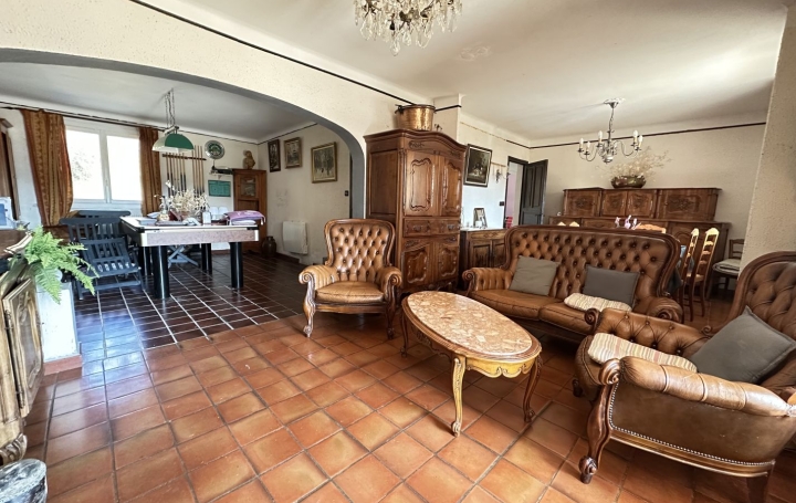 Maison ANTRAIGUES-SUR-VOLANE (07530)  140 m2 285 000 € 