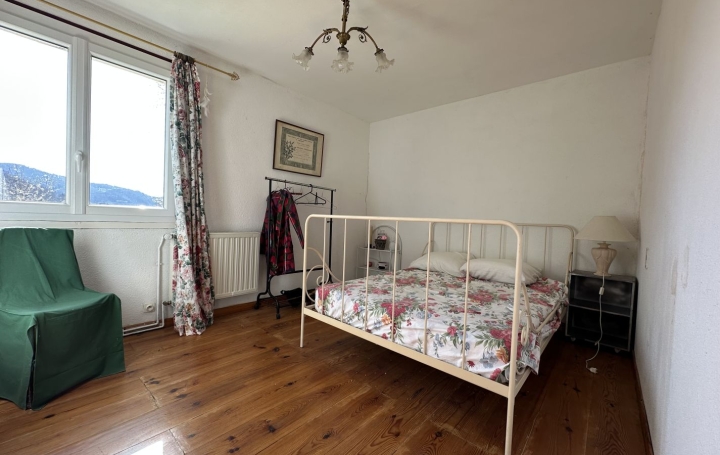 Maison ANTRAIGUES-SUR-VOLANE (07530)  140 m2 285 000 € 