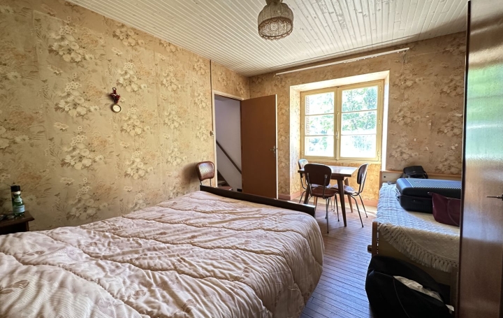 Maison VALS-LES-BAINS (07600)  100 m2 182 000 € 