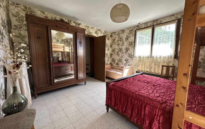 Maison VALS-LES-BAINS (07600)  100 m2 182 000 € 