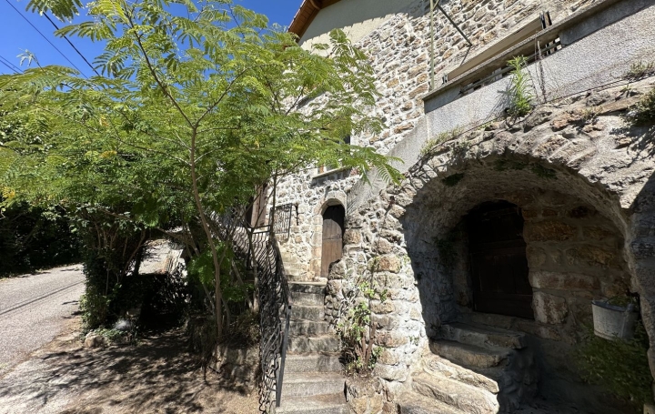 Maison VALS-LES-BAINS (07600)  100 m2 182 000 € 