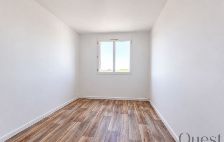 3 Pièces MANTES-LA-JOLIE (78200)  57 m2 890 € 