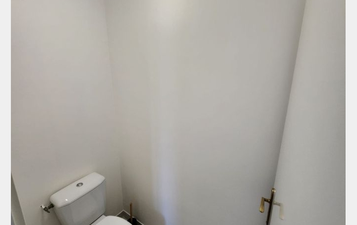 3 Pièces MANTES-LA-VILLE (78711)  67 m2 1 080 € 