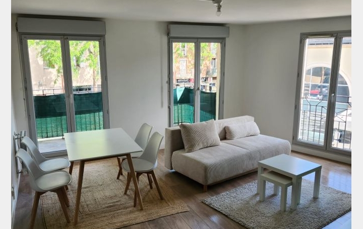 3 Pièces MANTES-LA-VILLE (78711)  67 m2 1 080 € 