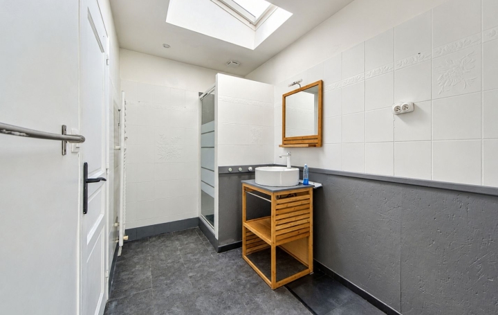 Maison MANTES-LA-JOLIE (78200)  51 m2 829 € 