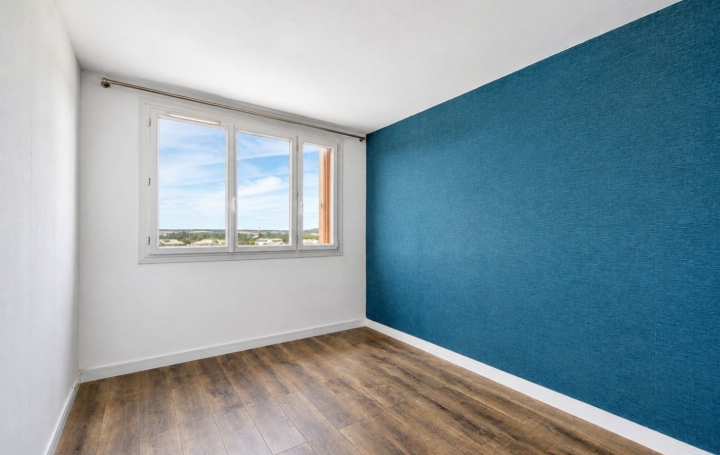 3 Pièces MANTES-LA-JOLIE (78200)  61 m2 1 010 € 