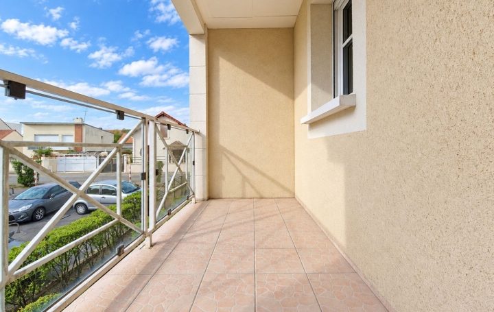 Appartement CARRIERES-SOUS-POISSY (78955) 31 m<sup>2</sup> 802 € 