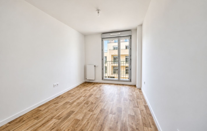 3 Pièces MANTES-LA-VILLE (78711)  70 m2 1 150 € 