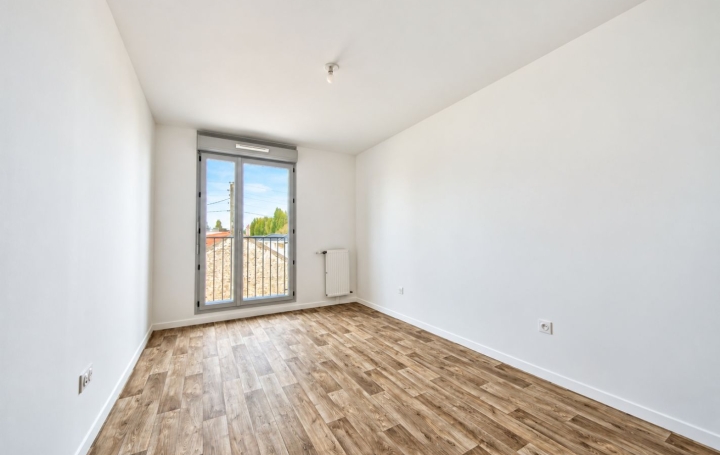 3 Pièces MANTES-LA-VILLE (78711)  65 m2 1 155 € 