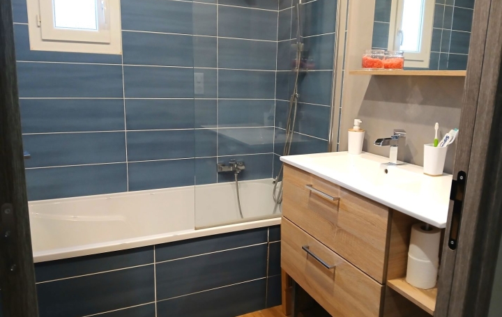 Villa MAUREILLAS-LAS-ILLAS (66480)  120 m2 384 000 € 