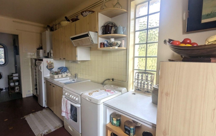 3 Pièces AMELIE-LES-BAINS-PALALDA (66110)  57 m2 76 500 € 