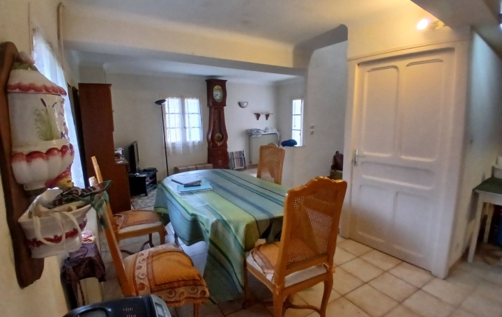 Maison MONTFERRER (66150)  103 m2 135 000 € 