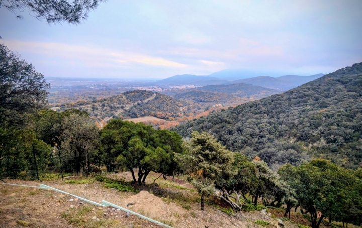 Maison CERET (66400)  120 m2 366 000 € 