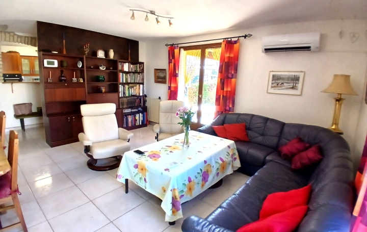 Maison CERET (66400)  87 m2 284 000 € 