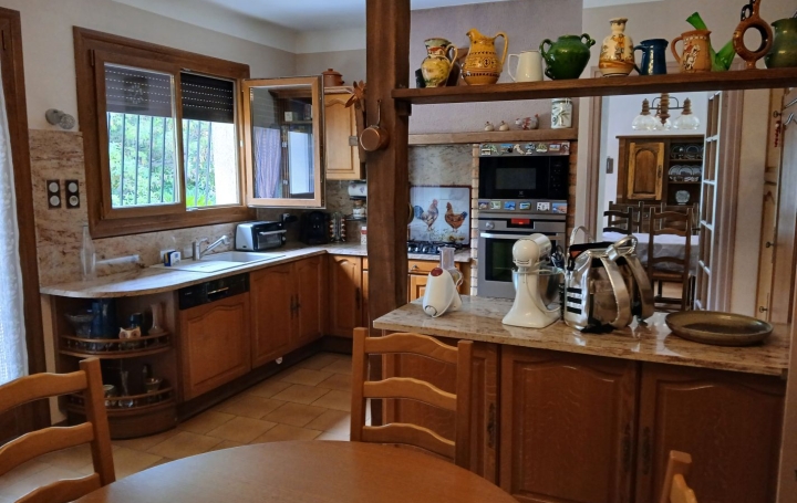 Maison CERET (66400)  162 m2 420 000 € 