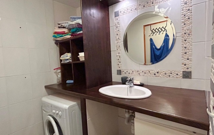 3 Pièces AMELIE-LES-BAINS-PALALDA (66110)  72 m2 95 000 € 