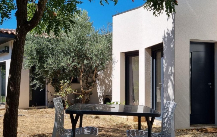 Villa BEZIERS (34500)  400 m2 1 145 000 € 