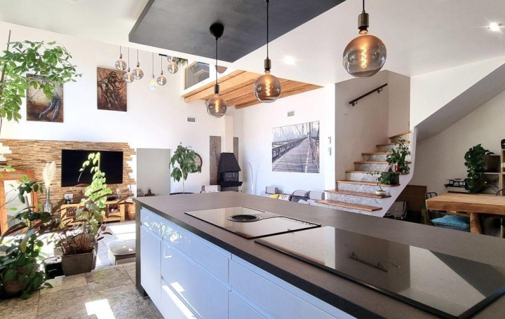 Villa BEZIERS (34500)  400 m2 1 145 000 € 