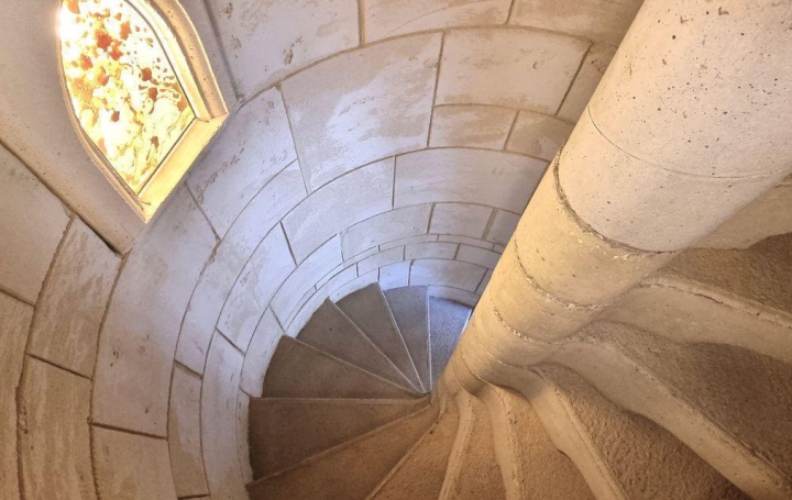 Domaine NARBONNE (11100)  440 m2 1 100 000 € 