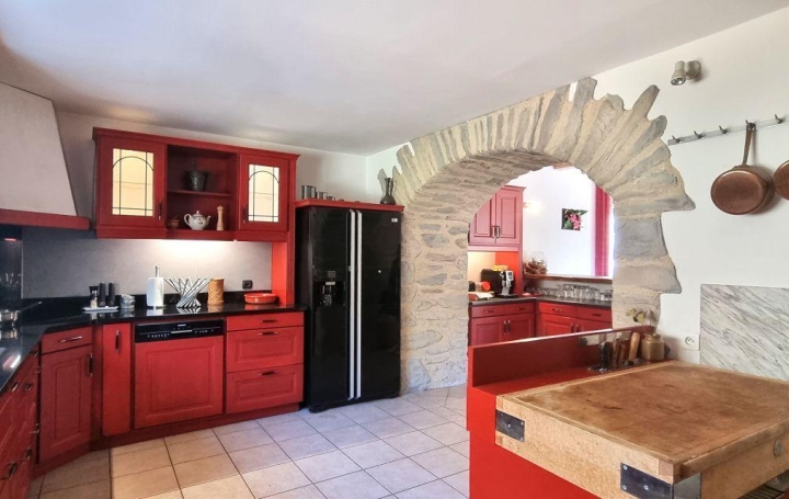 Domaine NARBONNE (11100)  440 m2 1 100 000 € 