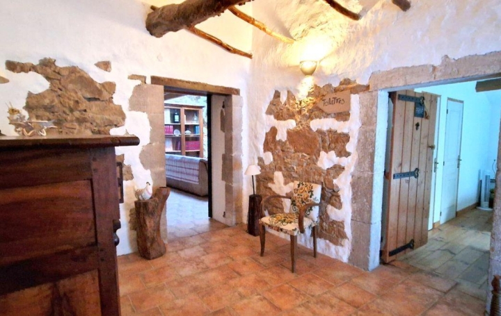 Domaine PEZENAS (34120)  500 m2 1 750 000 € 